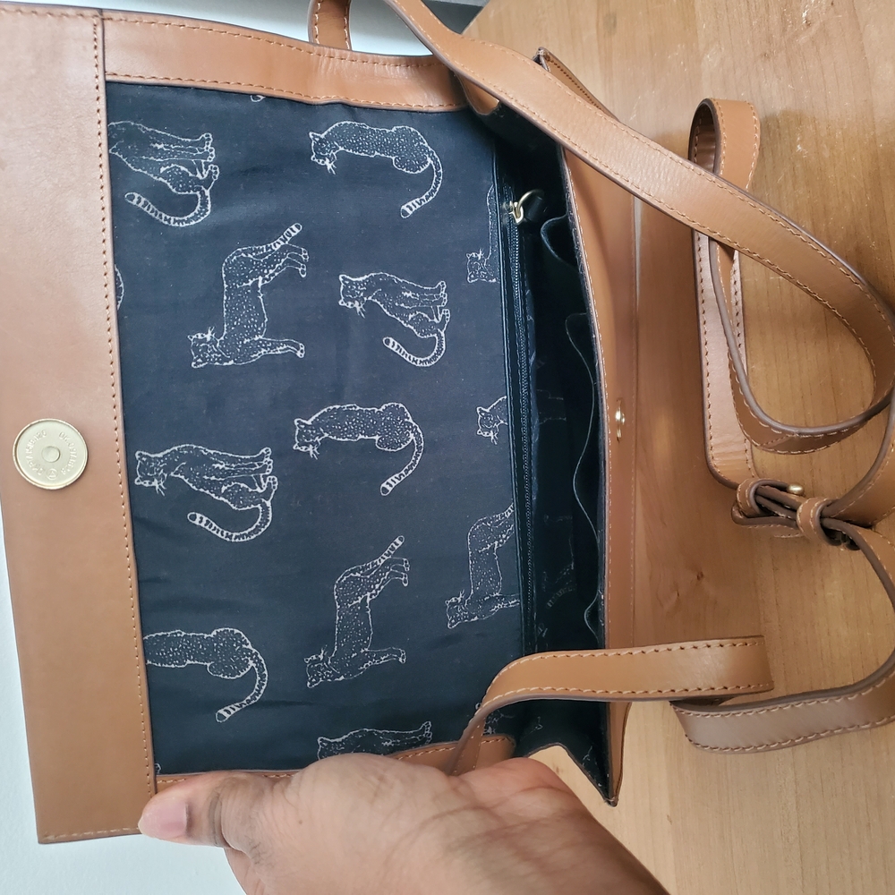 Tan Mini Bag with Structured Design and Thin Strap - Picture 4 of 6